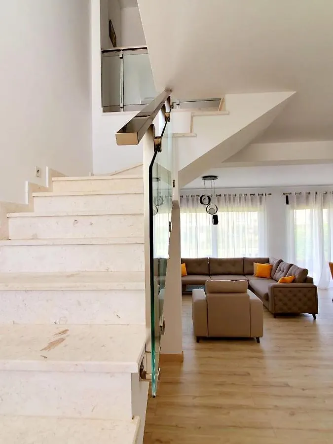Villa Reina At Perla Resort, Gjiri I Lalezit Durrës Albania